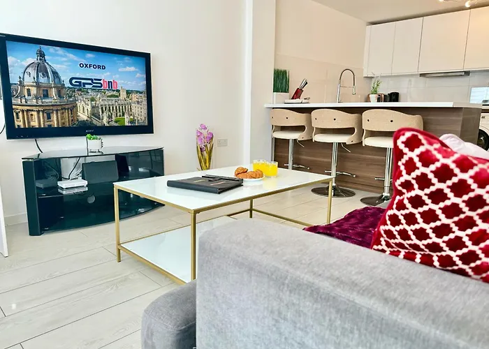 Panorama House, Delightful 2-Bedroom Flat 1, Oxford