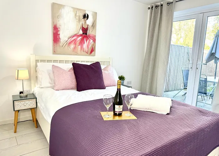 Panorama House, Delightful 2-Bedroom Flat 1, Oxford