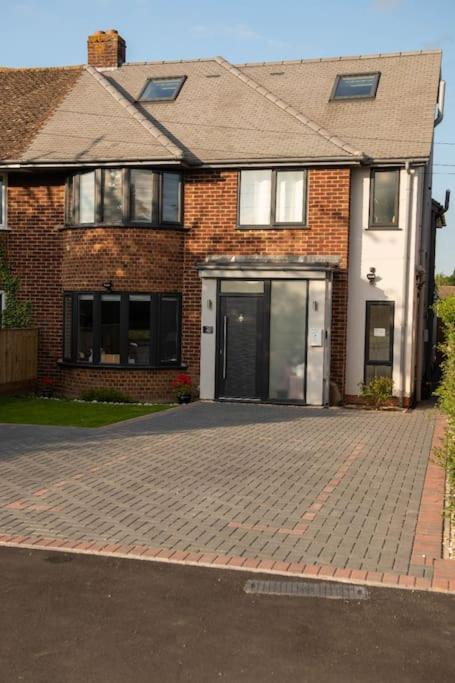 Apartment Panorama House, Delightful 2-bedroom Flat 1, Oxford Kidlington