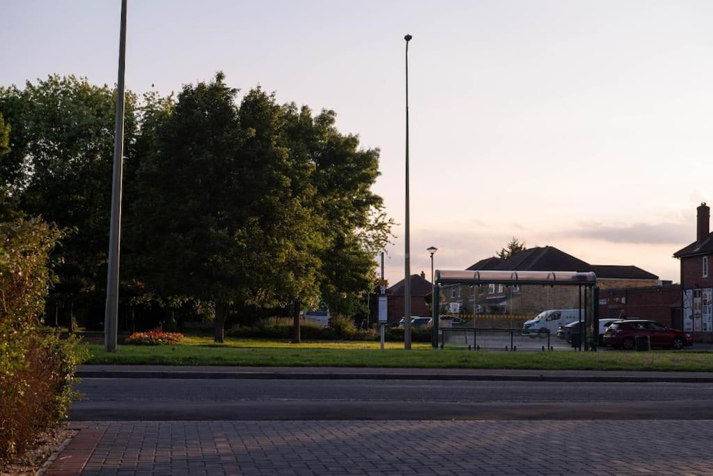 Panorama House, Delightful 2-bedroom Flat 1, Oxford Apartment