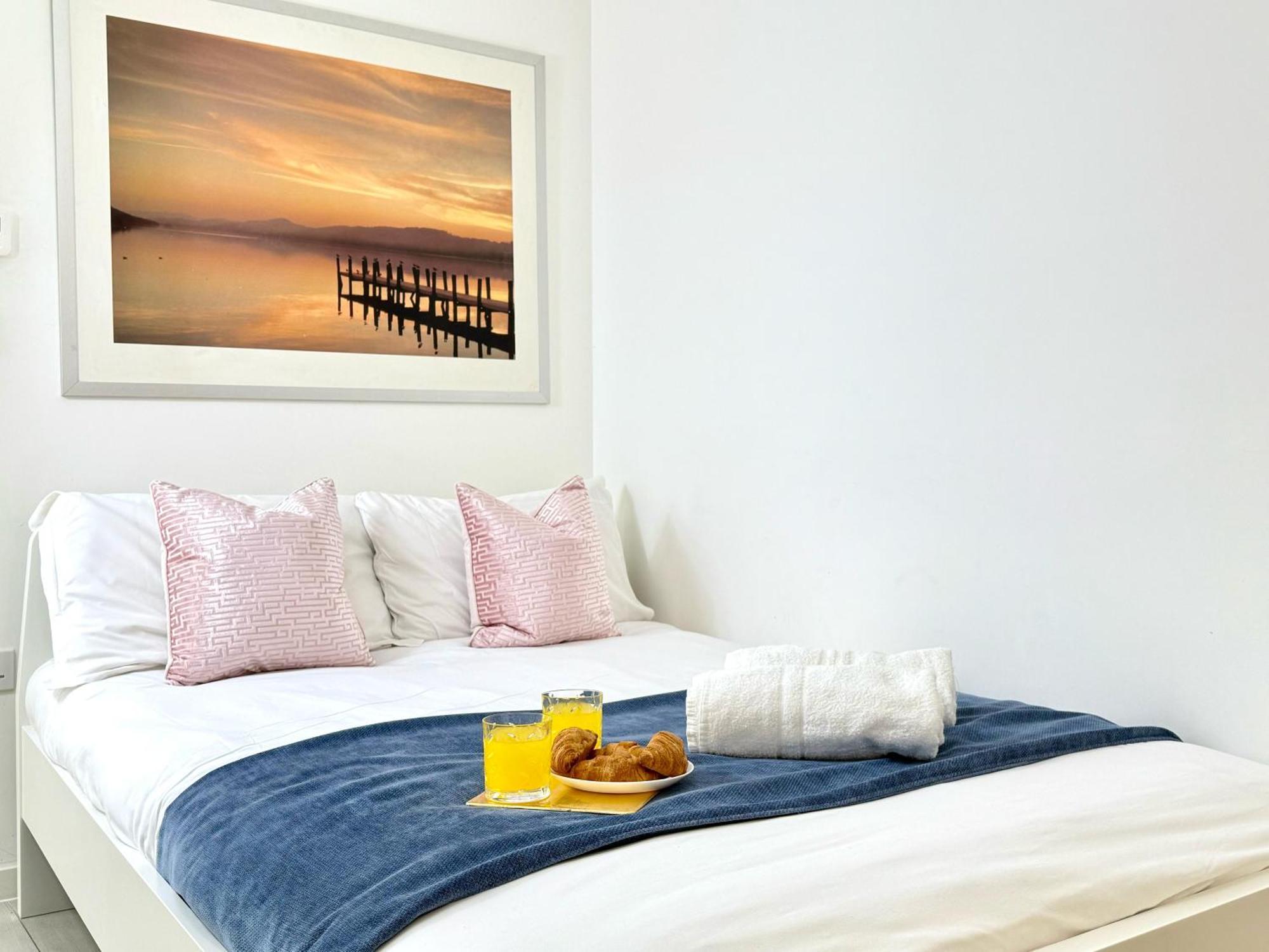 Panorama House, Delightful 2-bedroom Flat 1, Oxford Apartment *